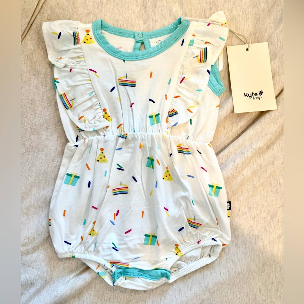 Kyte Baby | Bubble Romper in Cloud Party sz 3-6 M NWT